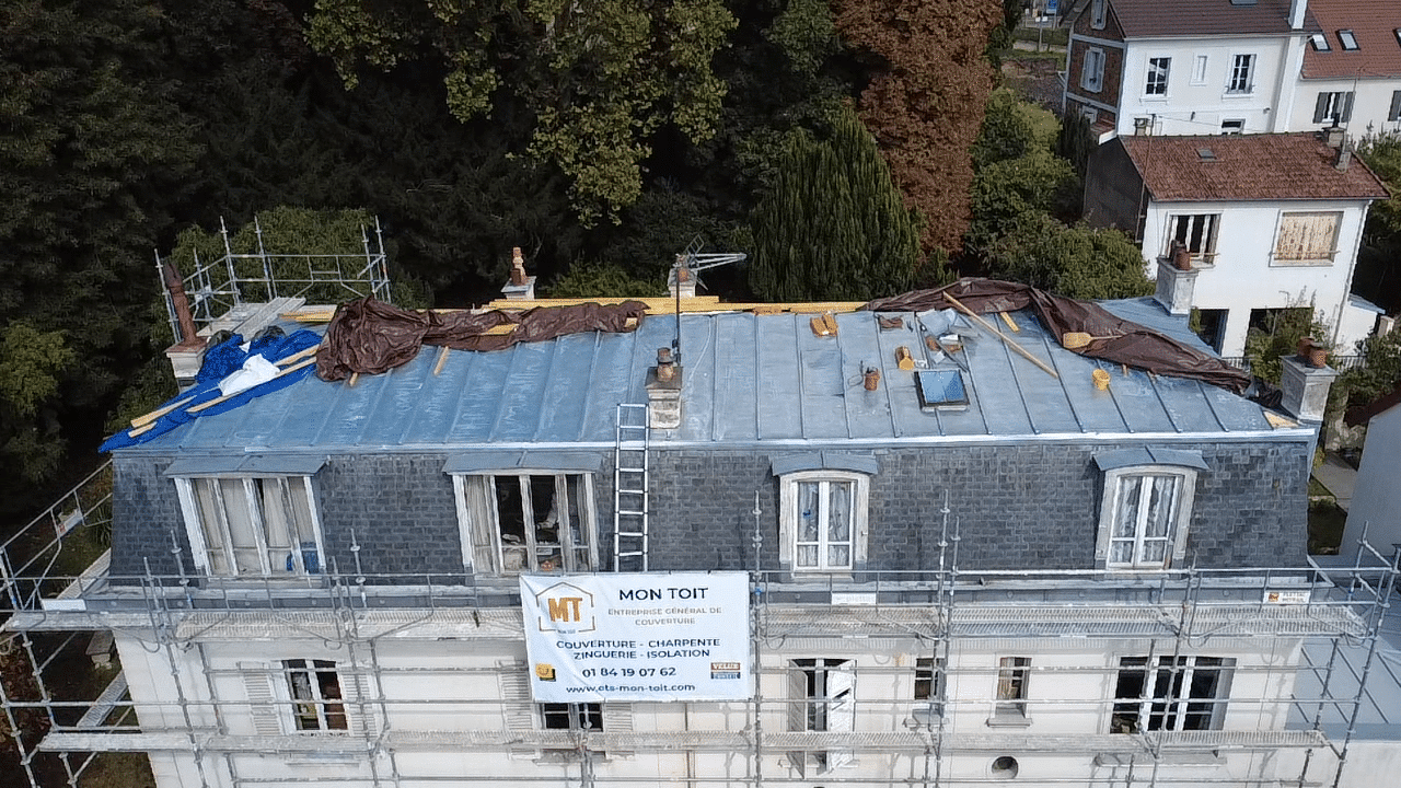 Restauration de toit en zinguerie hauts-de-seine (92)